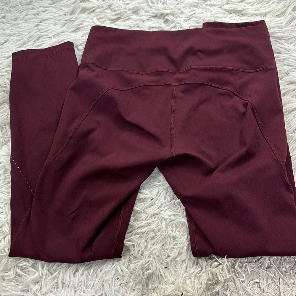 Lululemon Extra Mile Crop (Reflective 23") Garnet - Picture 4 of 7